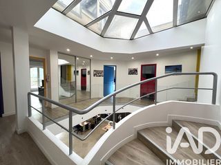  Villa � vendre 15 + pi�ces 650 m�