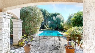  Maison � vendre 7 pi�ces 300 m�