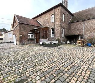  Maison � vendre 7 pi�ces 234 m�