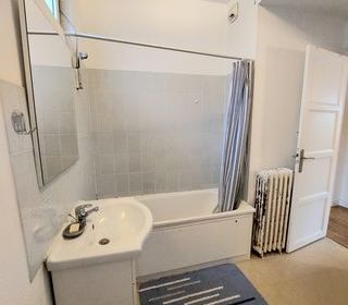  Appartement � vendre 4 pi�ces 77 m�