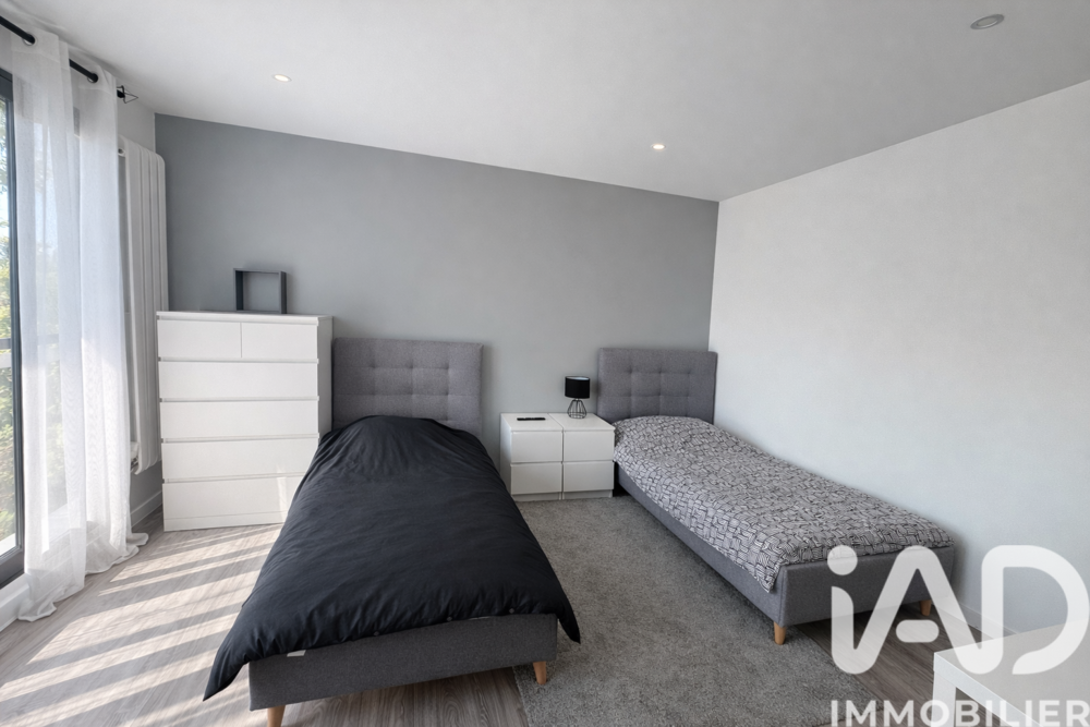 � vendre  Maison Sainte-Genevi�ve-des-Bois (91700)