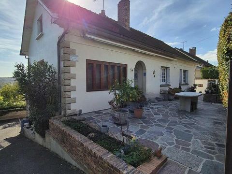   Vente Maison/villa 8 pi�ces Maison - 8 pi�ce(s) - 157 m�