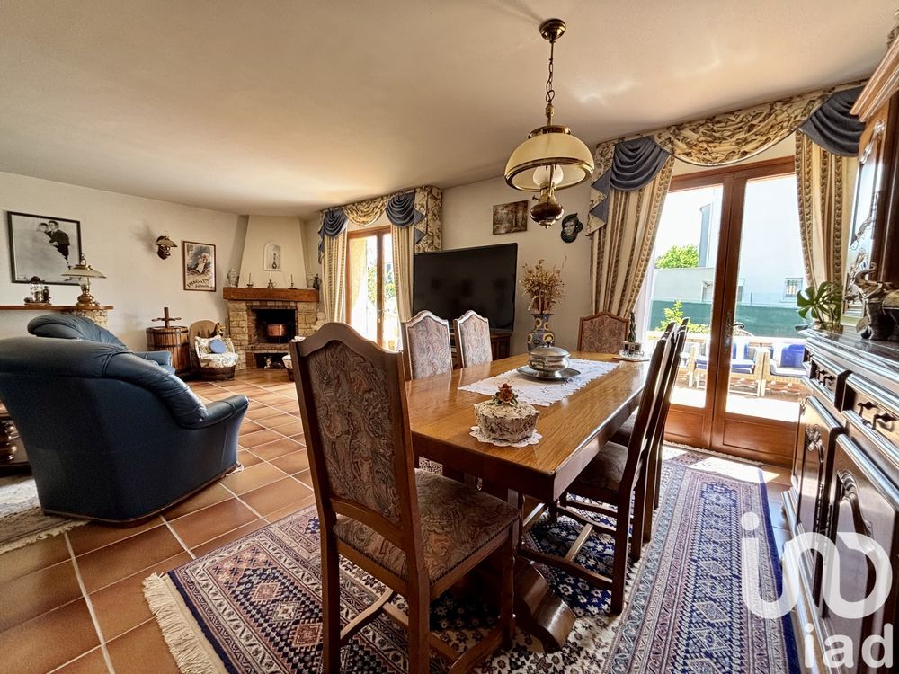 � vendre  Maison Saint-Rapha�l (83700)