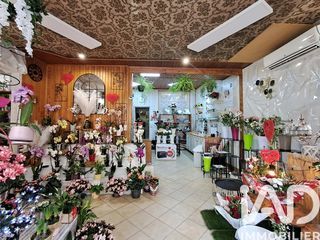  Immeuble � vendre 124 m�