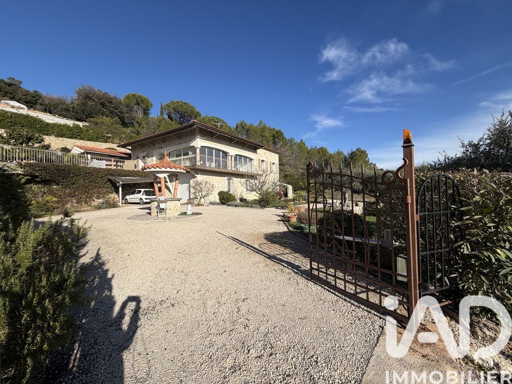 � vendre  Maison Le Tignet (06530)