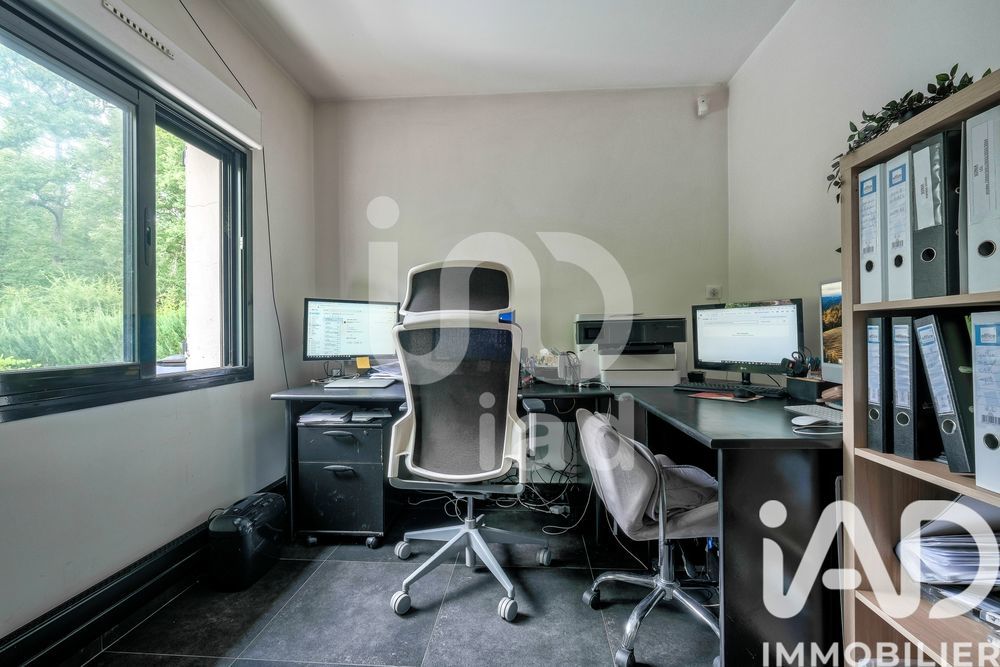 � vendre  Villa Lamorlaye (60260)