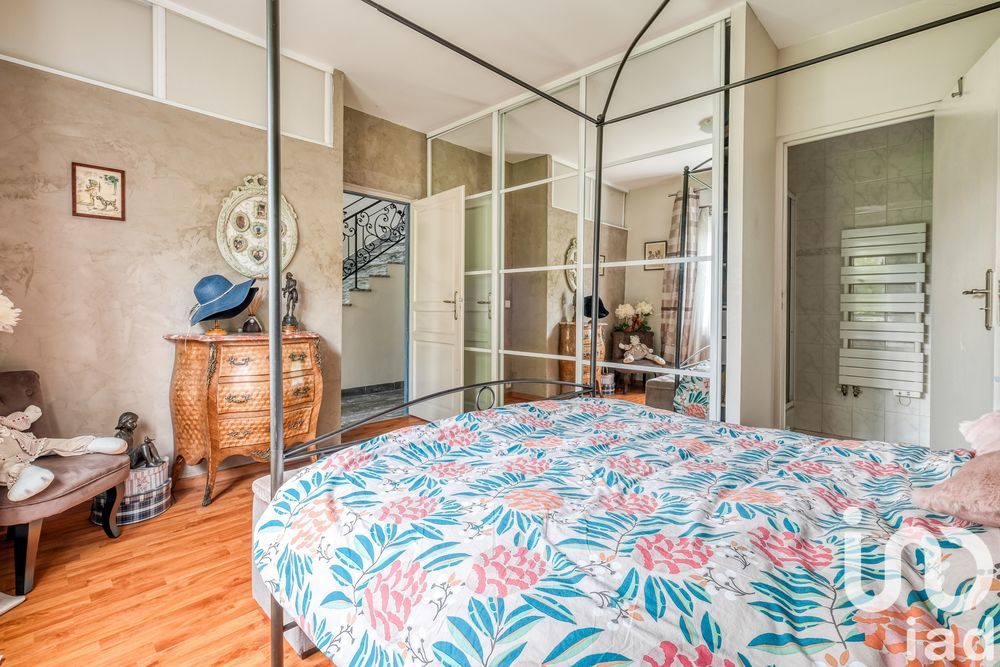 � vendre  Villa Montfermeil (93370)