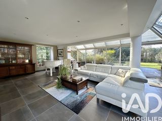  Maison � vendre 9 pi�ces 272 m�