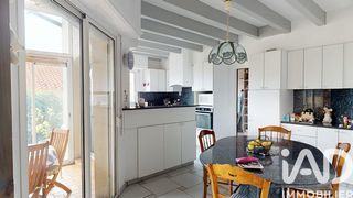  Maison � vendre 7 pi�ces 205 m�