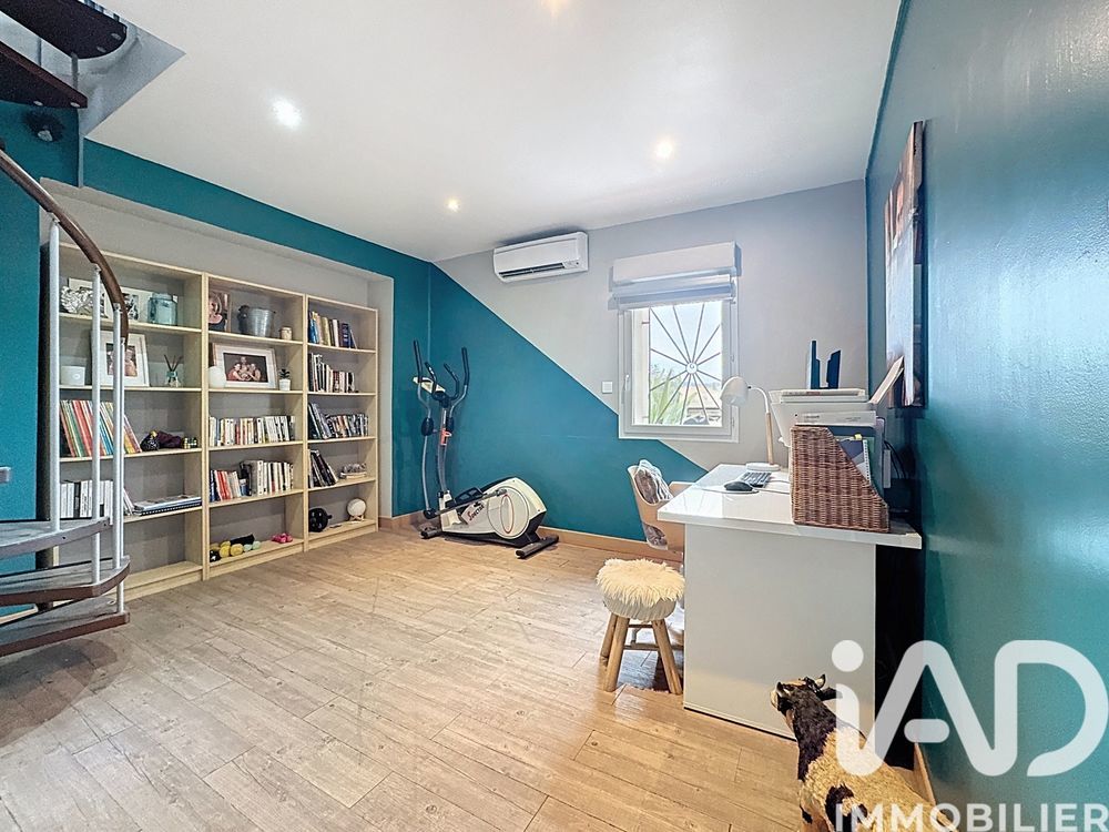 � vendre  Maison Saint-Cyr-sur-Mer (83270)