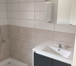  Immeuble � vendre 130 m�