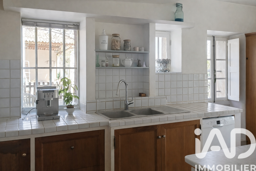 � vendre  Maison Opp�de (84580)