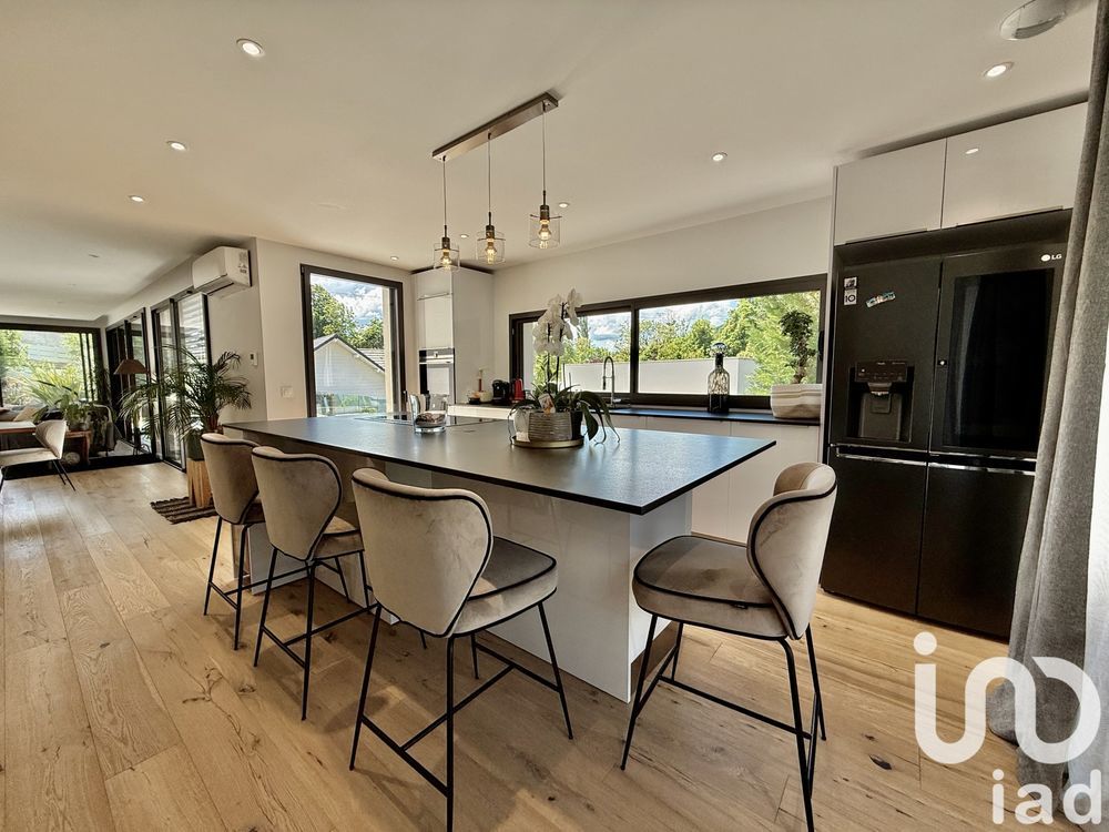 � vendre  Villa Saint-Alban-Leysse (73230)