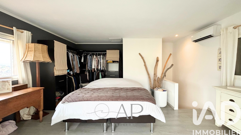 � vendre  Villa Toulon (83000)