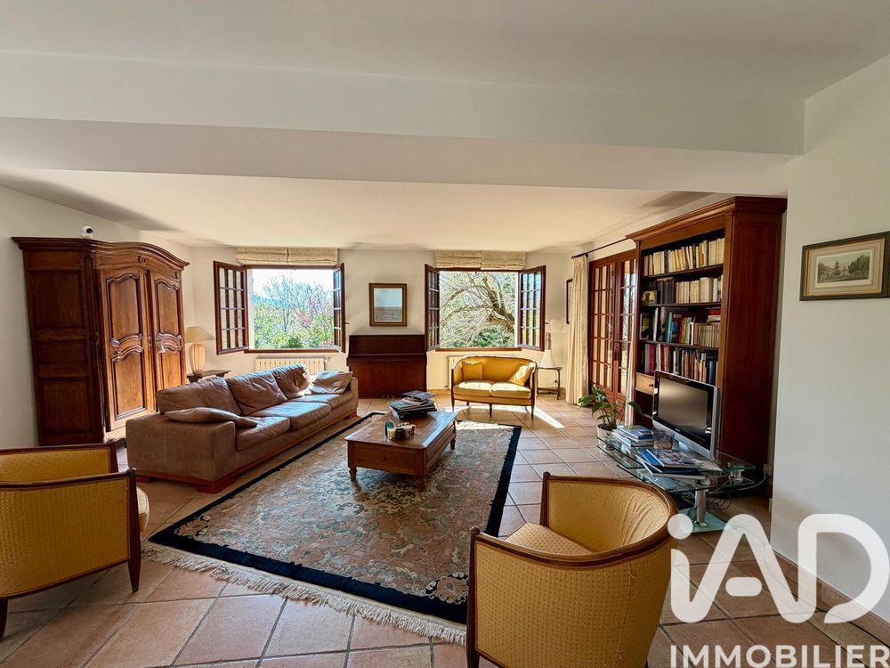 � vendre  Maison Aubagne (13400)