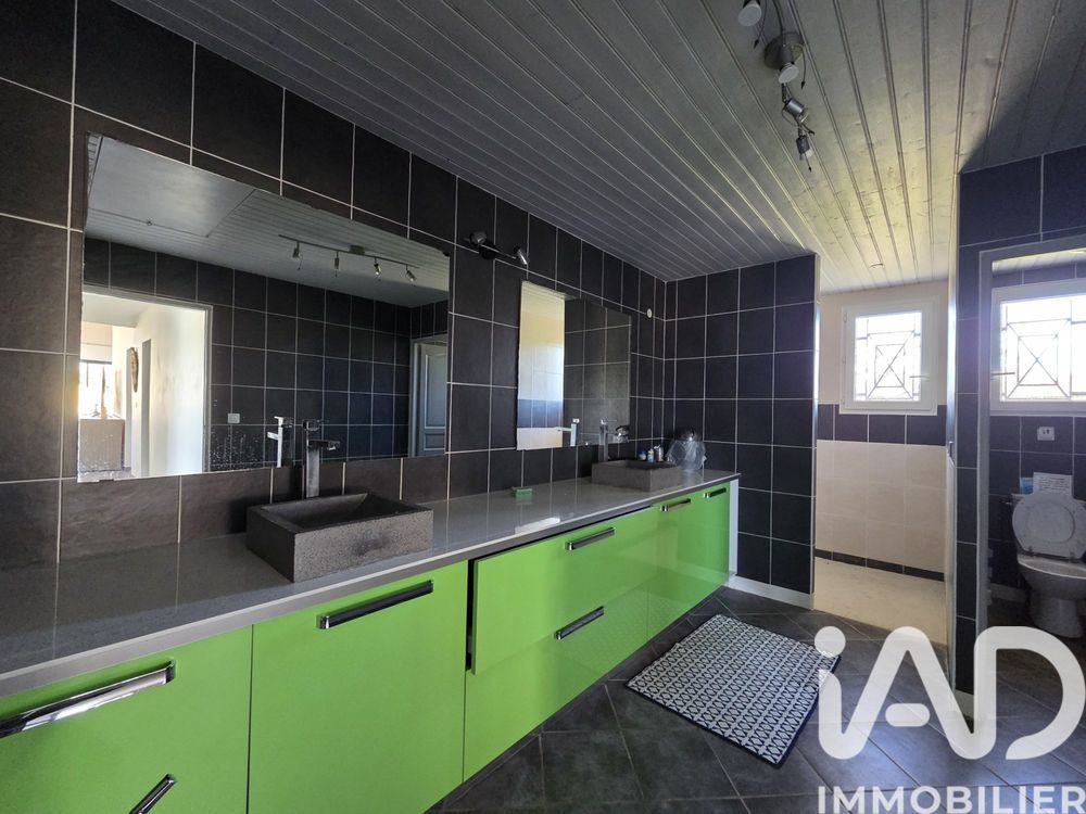 � vendre  Maison Gardonne (24680)