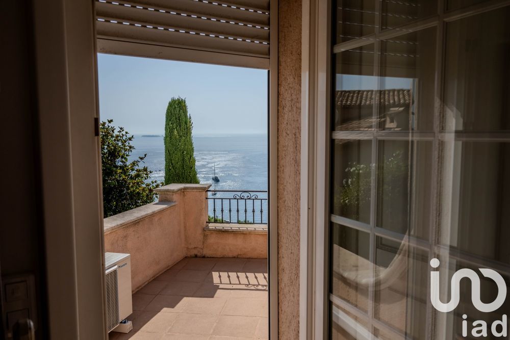 � vendre  Maison Th�oule-sur-Mer (06590)