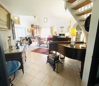  Maison � vendre 6 pi�ces 160 m�