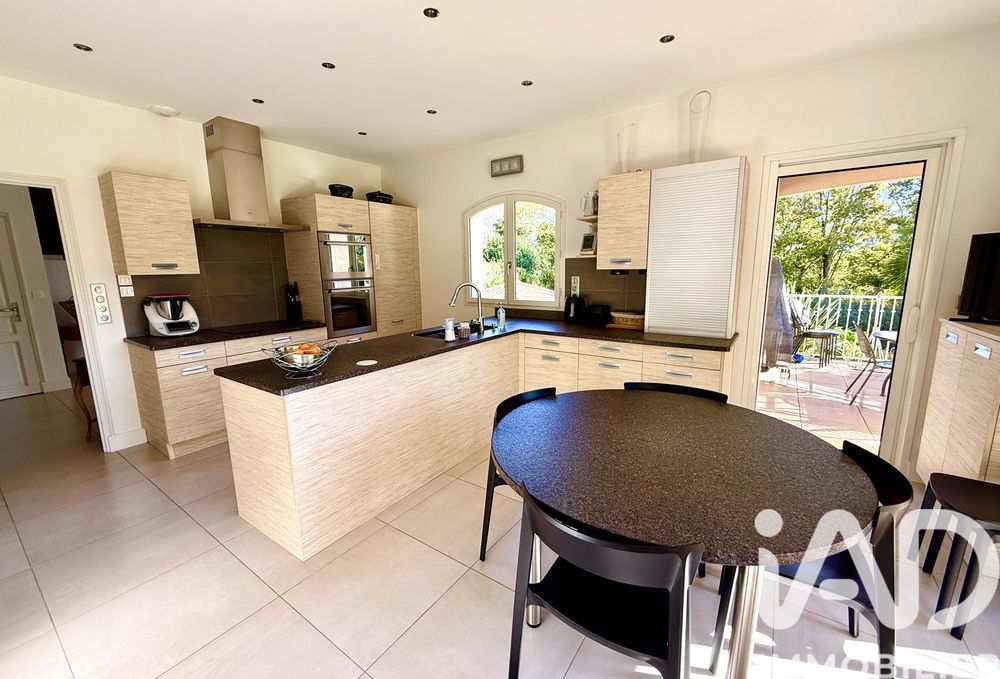 � vendre  Maison Saint-Didier-au-Mont-d'Or (69370)