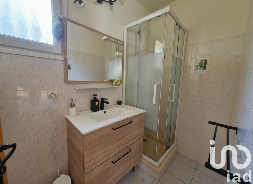 � vendre  Maison Le Revest-les-Eaux (83200)