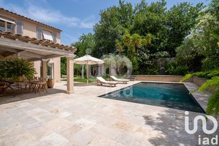  Maison � vendre 8 pi�ces 233 m�