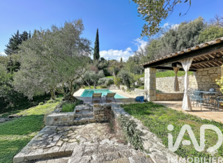  Villa � vendre 8 pi�ces 260 m�