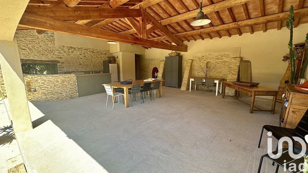 � vendre  Maison Uchaux (84100)