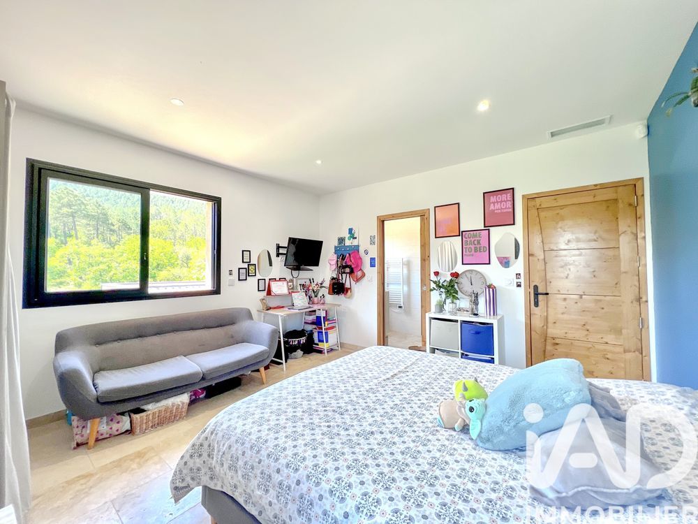 � vendre  Maison Bagnols-en-For�t (83600)