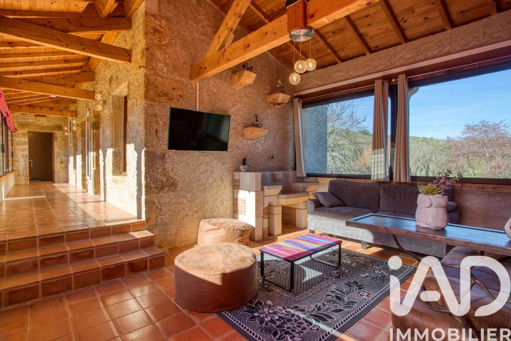 � vendre  Maison Puy-l'�v�que (46700)