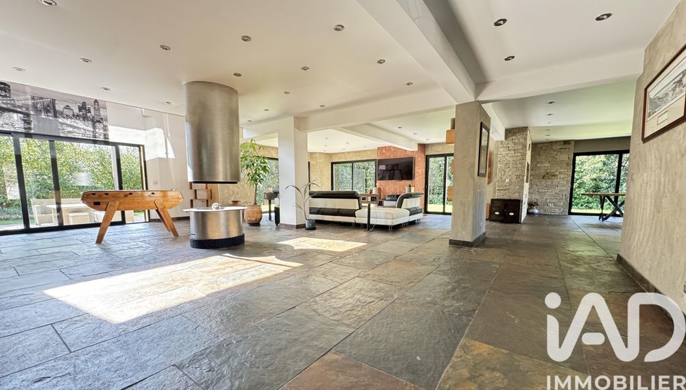 � vendre  Villa Gazeran (78125)