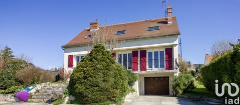   Vente Pavillon 7 pi�ces Maison - 7 pi�ce(s) - 136 m�