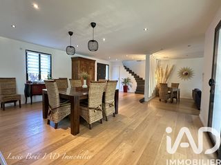  Villa � vendre 10 pi�ces 270 m�