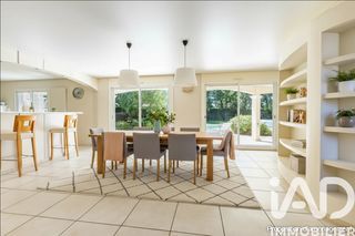  Maison � vendre 8 pi�ces 230 m�