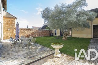  Maison � vendre 8 pi�ces 311 m�