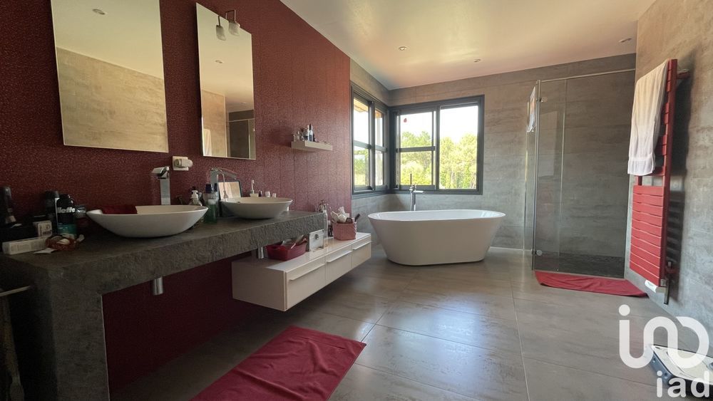 � vendre  Villa Parentis-en-Born (40160)