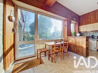  Maison � vendre 9 pi�ces 260 m�