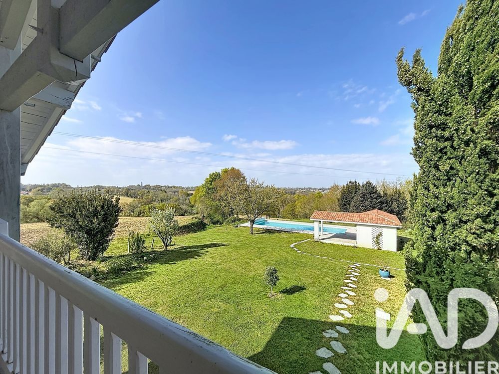 � vendre  Maison Lahosse (40250)