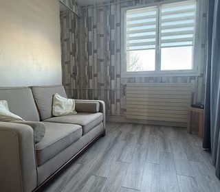  Appartement � vendre 4 pi�ces 74 m�