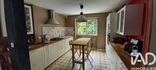  Maison � vendre 9 pi�ces 245 m�