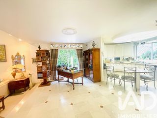  Maison � vendre 8 pi�ces 180 m�