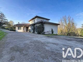  Villa � vendre 7 pi�ces 304 m�