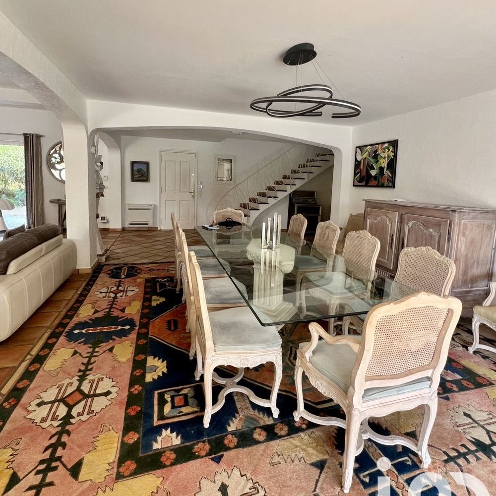 � vendre  Maison Roquebrune-sur-Argens (83520)