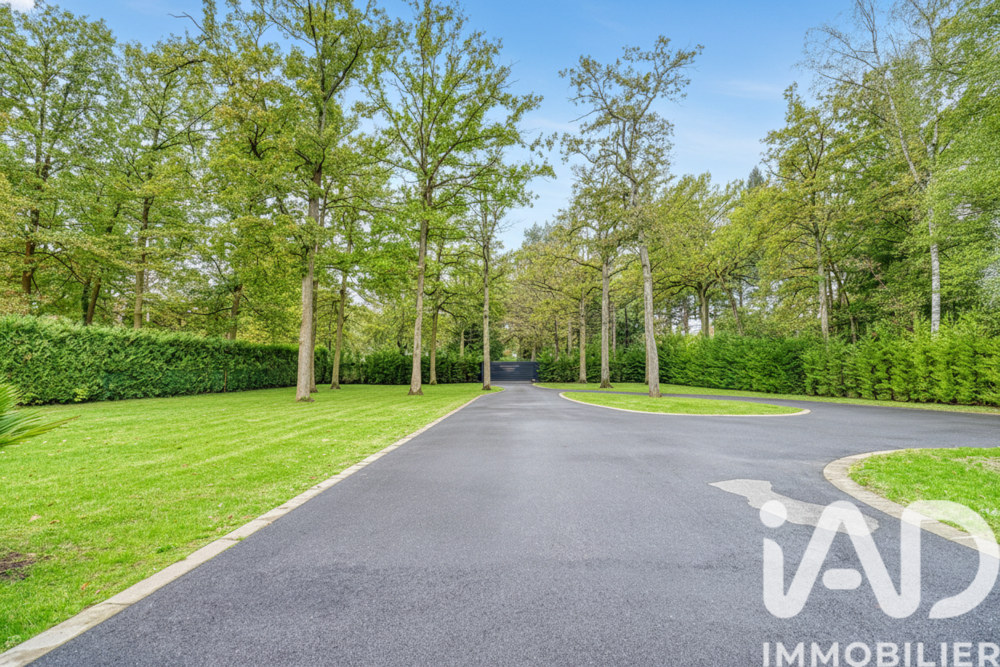 � vendre  Villa Lamorlaye (60260)