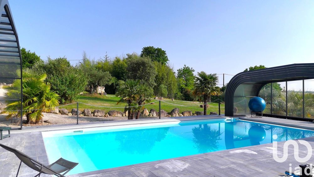 � vendre  Maison Jarnac (16200)