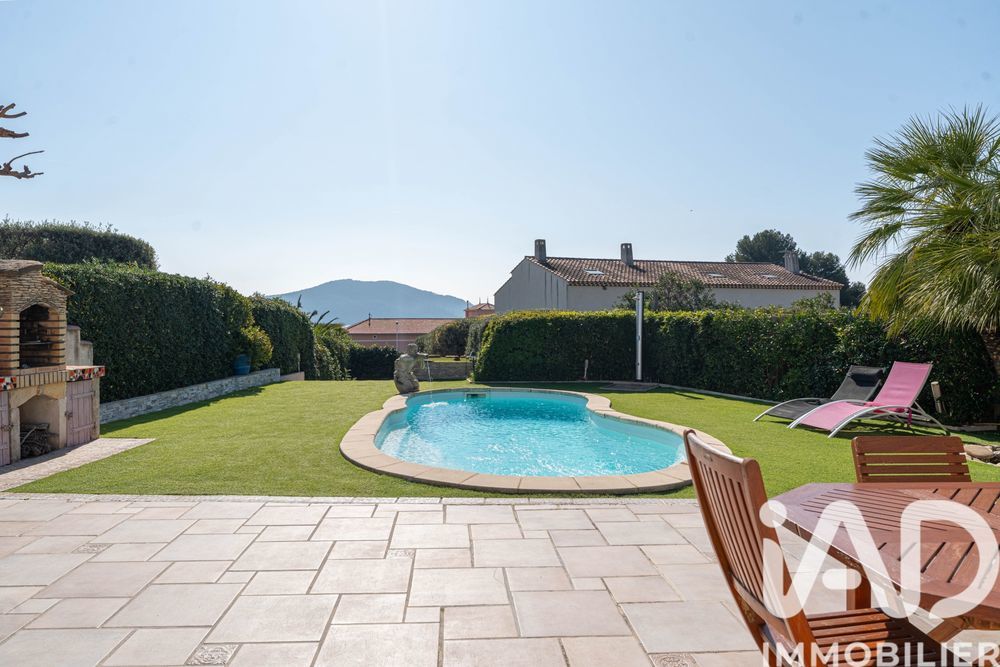 � vendre  Maison Saint-Cyr-sur-Mer (83270)