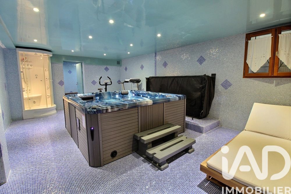 � vendre  Maison Villecresnes (94440)