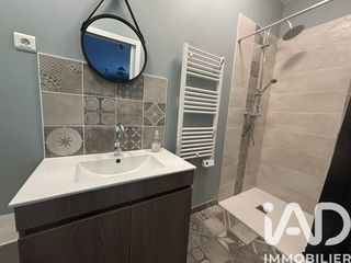  Immeuble � vendre 97 m�