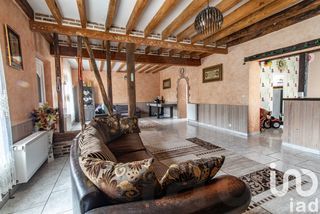  Maison � vendre 15 + pi�ces 330 m�