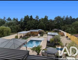  Maison � vendre 8 pi�ces 210 m�