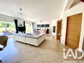  Maison � vendre 7 pi�ces 236 m�